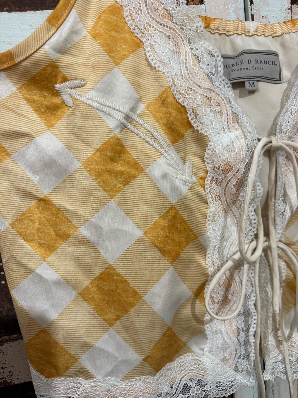 Double D Ranch tie front cami size M - Picture 5 of 5